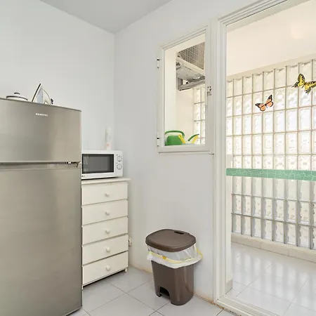 Daire El Chaparil Sea View Apt